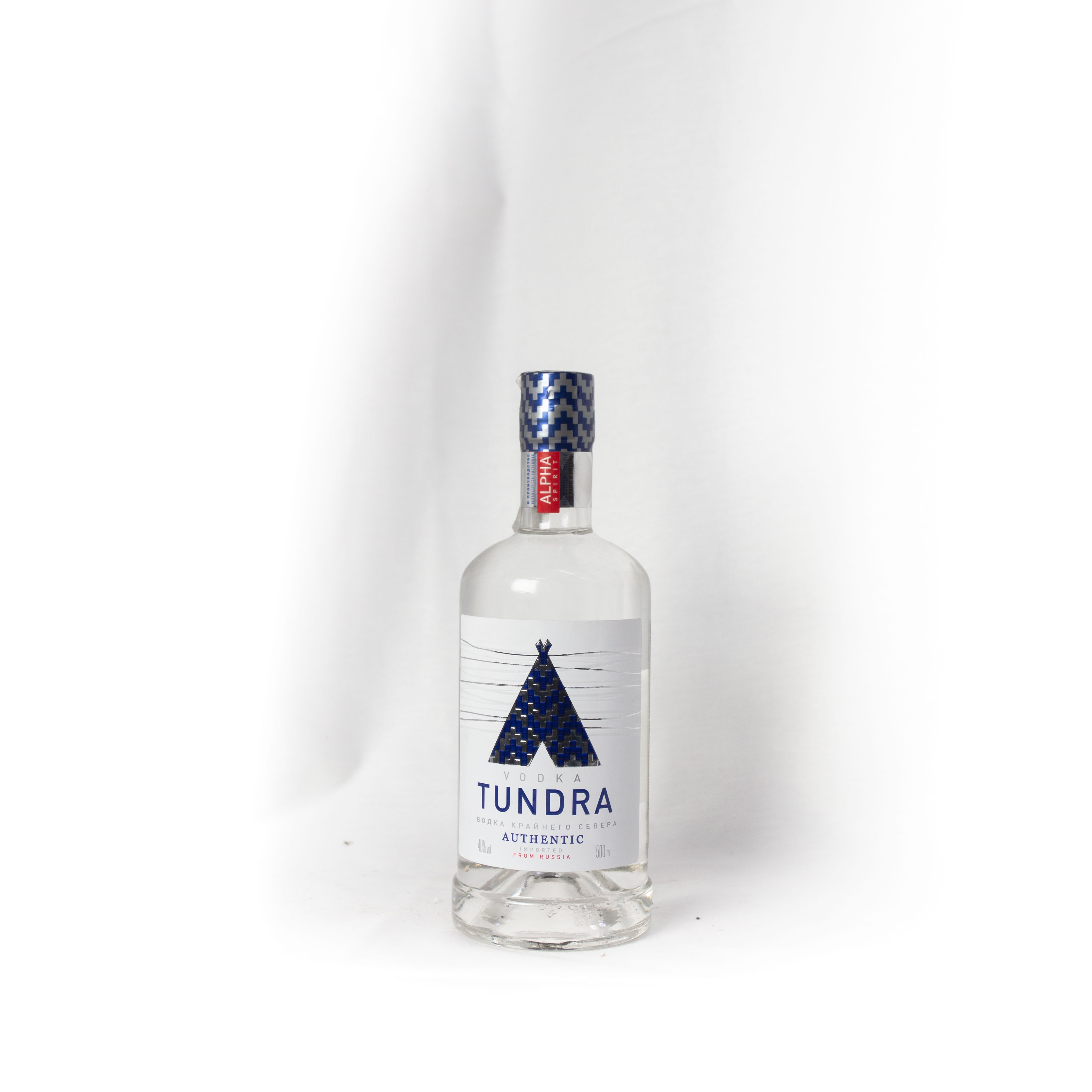 Водка Tundra Аuthentic 0.50L