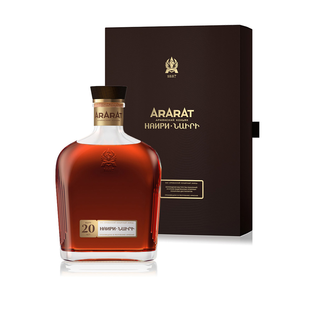 Коньяк Ararat НАИРИ 20лет 0.5L