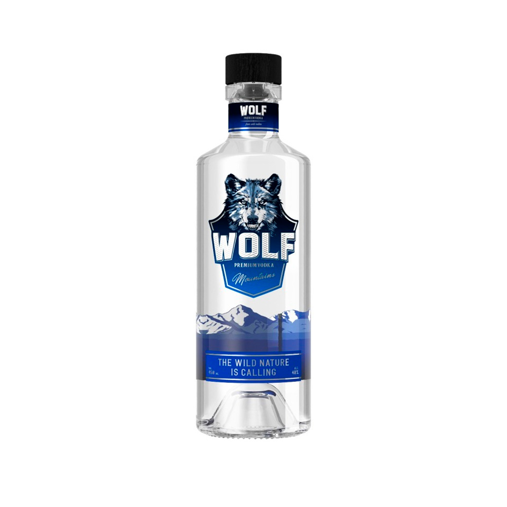 Водка Wolf Mountain 0.45L