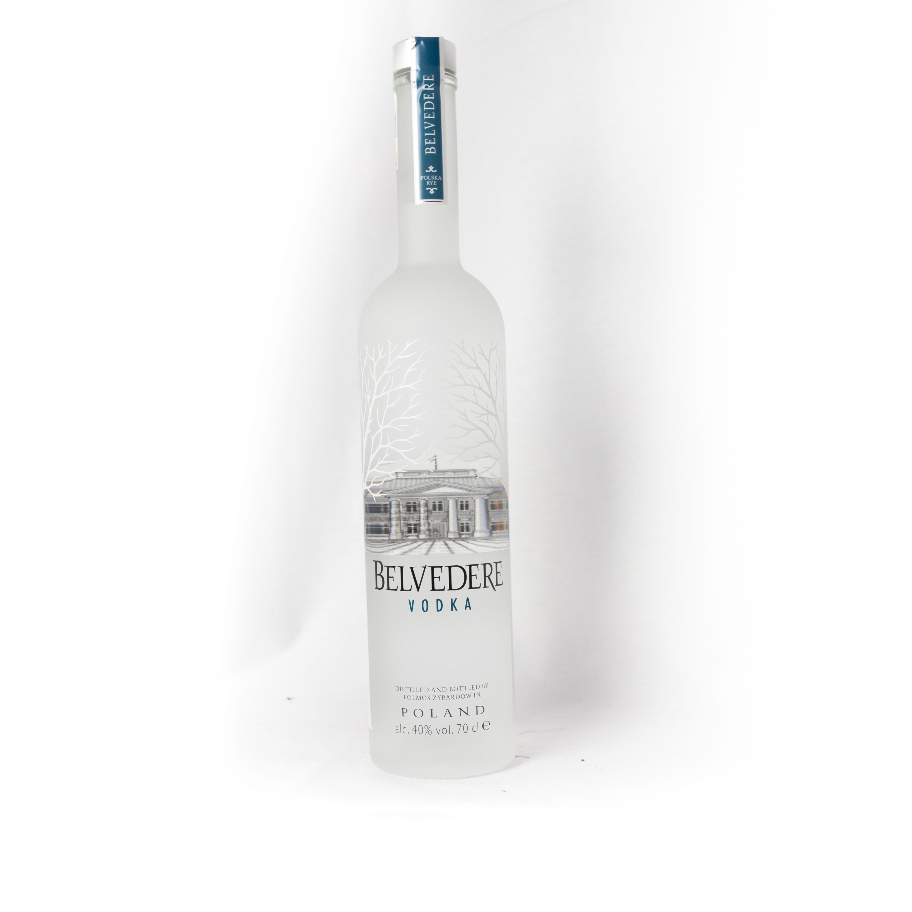 Водка Belvedere 0.5L